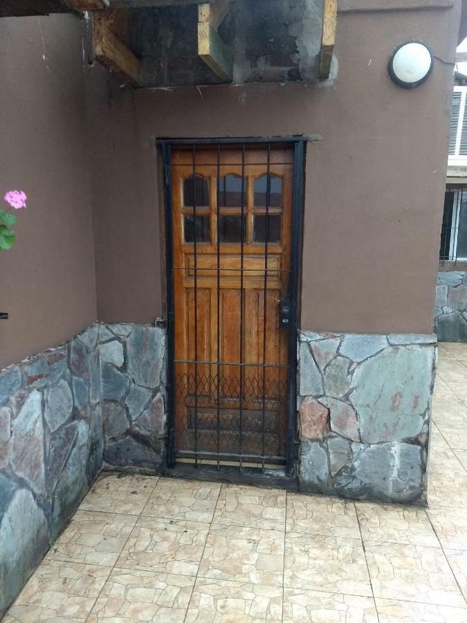 Karina'S House Bed and Breakfast Ezeiza Exterior foto